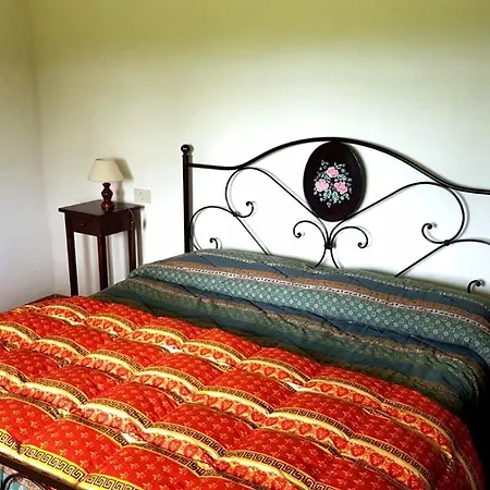 아파트 Agriturismo Il Chiassale